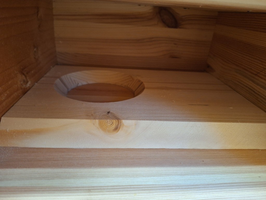 fertige Nistmulde von vorne