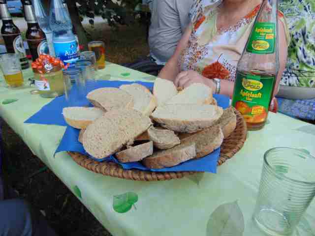 frisches Brot.jpg